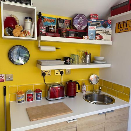 Cherry Cottage Retro Stay, Stourport 外观 照片