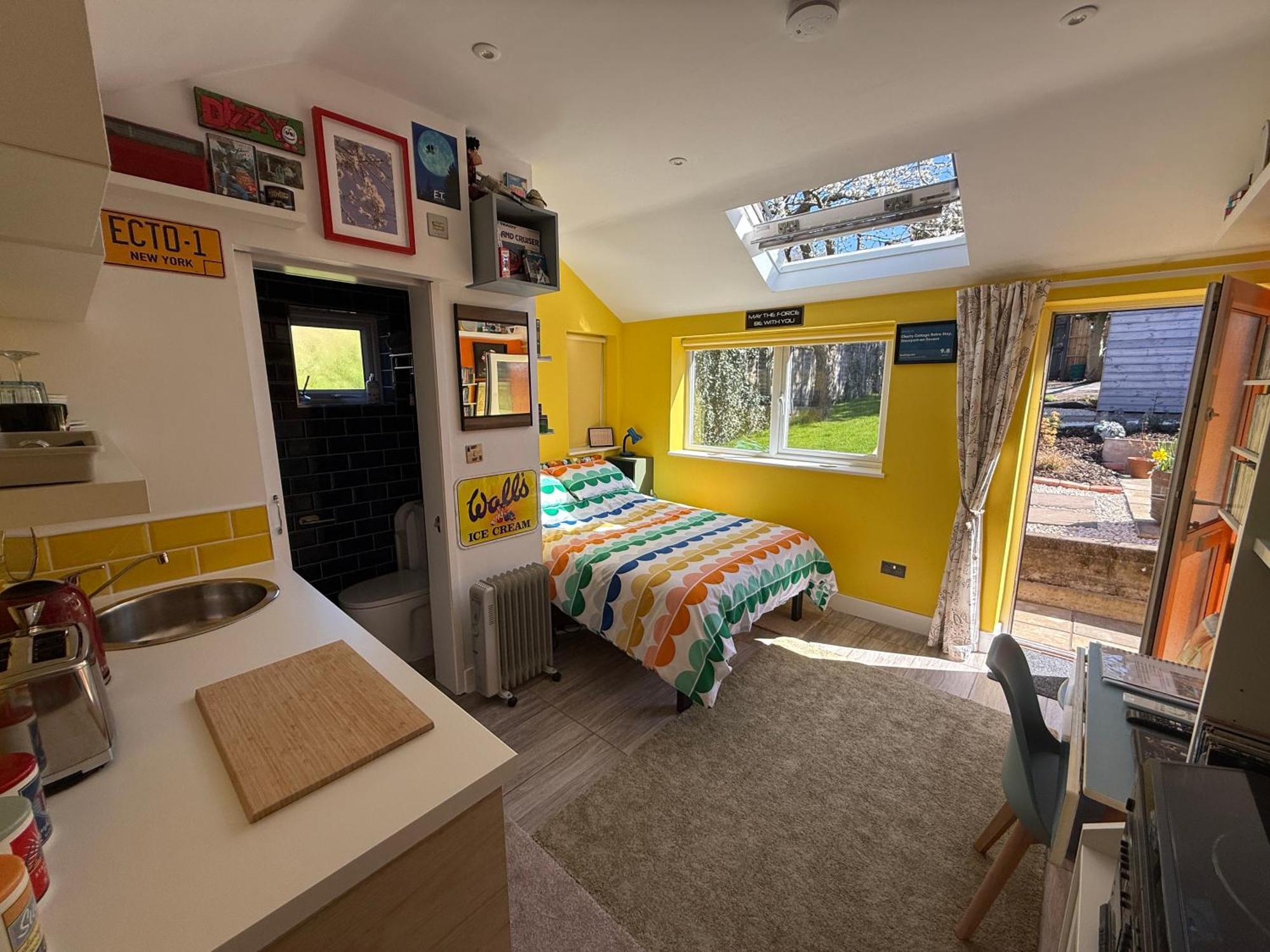 Cherry Cottage Retro Stay, Stourport 外观 照片